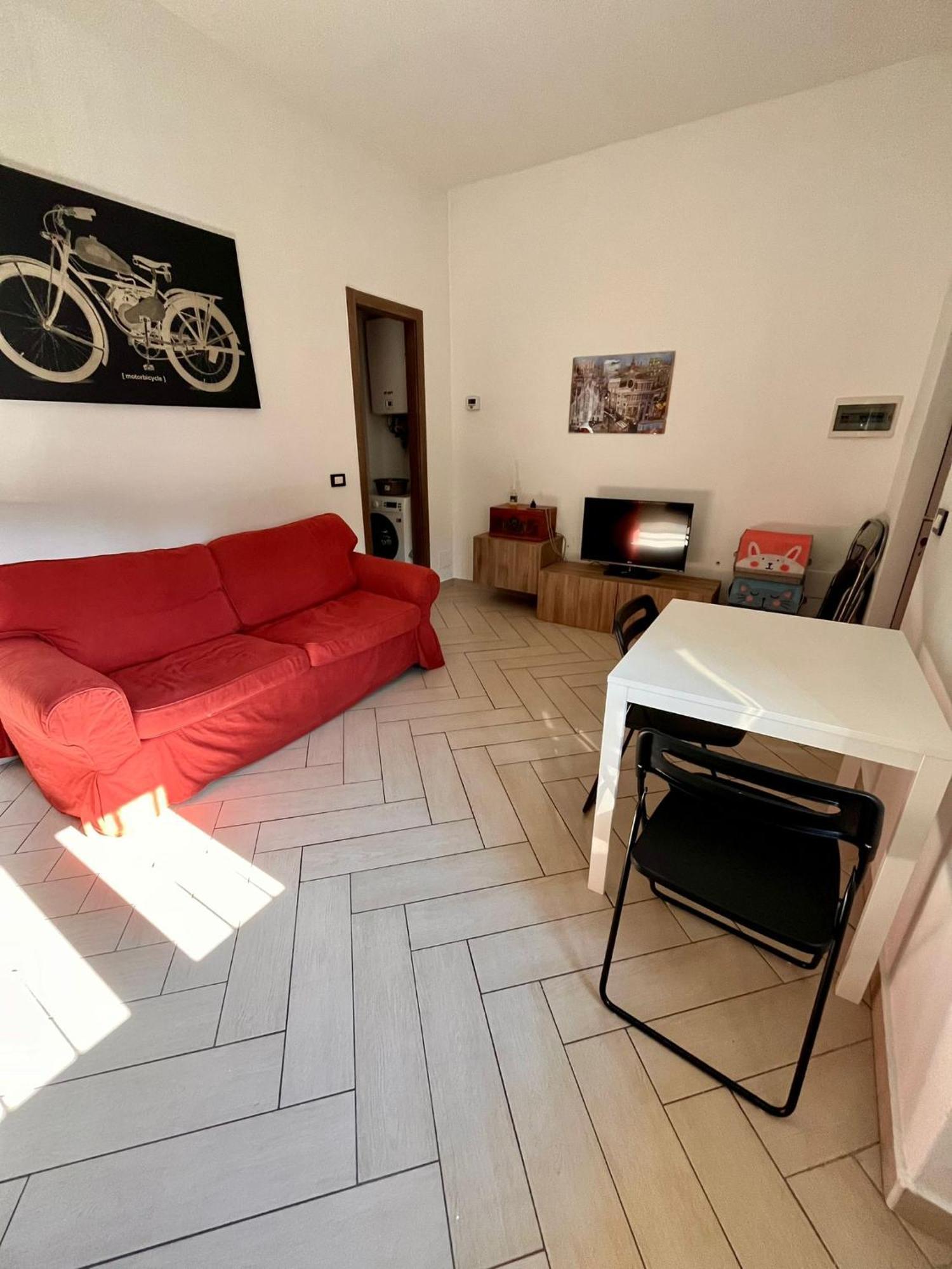 Casa Samu Apartment Корнаредо Екстериор снимка